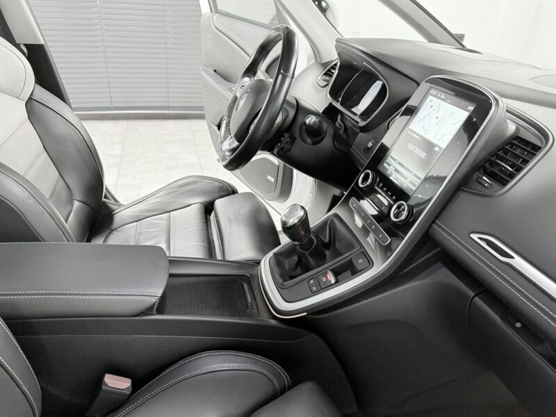 Renault Scenic 1.6 DCi 160KM*INITIALE PARIS*BOSE*Komfort MASAŻ*KeyLess*Alu 20*HeadUp* IV (2016-)