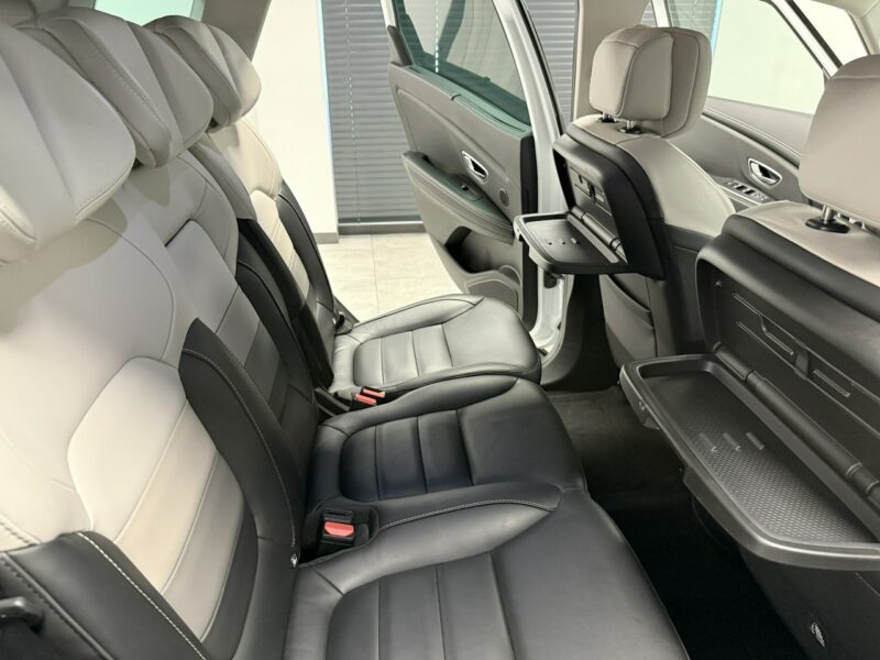 Renault Scenic 1.6 DCi 160KM*INITIALE PARIS*BOSE*Komfort MASAŻ*KeyLess*Alu 20*HeadUp* IV (2016-)