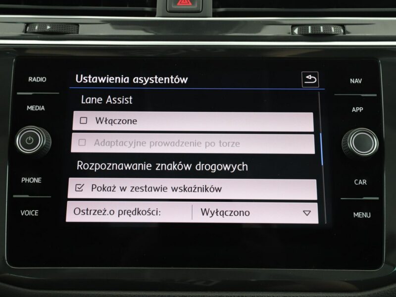 Volkswagen Tiguan FV23% automat 4x4 virtual panorama PDC navi ACC climatronic II (2016-2024)