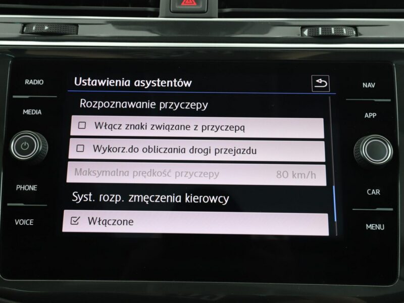 Volkswagen Tiguan FV23% automat 4x4 virtual panorama PDC navi ACC climatronic II (2016-2024)