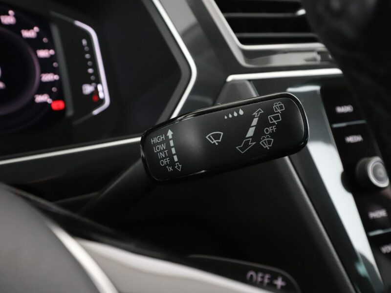 Volkswagen Tiguan FV23% automat 4x4 virtual panorama PDC navi ACC climatronic II (2016-2024)