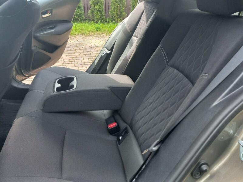 Toyota Corolla Comfort e-CVT 1.8 Hybryda Pełna historia ASO FV23% 48.7 export E21 (2019-)