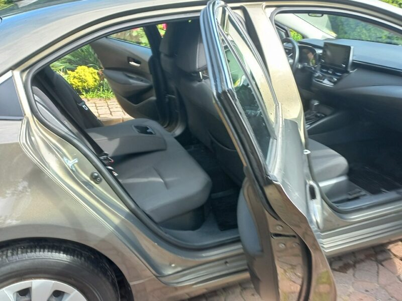 Toyota Corolla Comfort e-CVT 1.8 Hybryda Pełna historia ASO FV23% 48.7 export E21 (2019-)