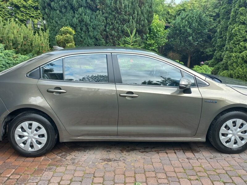 Toyota Corolla Comfort e-CVT 1.8 Hybryda Pełna historia ASO FV23% 48.7 export E21 (2019-)