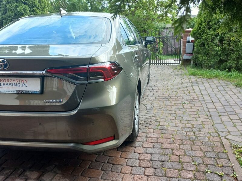 Toyota Corolla Comfort e-CVT 1.8 Hybryda Pełna historia ASO FV23% 48.7 export E21 (2019-)