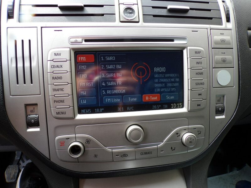 Ford Kuga NAVI /Klimatronic /Gwarancja /2,0 /141KM /2010 I (2008-2012)