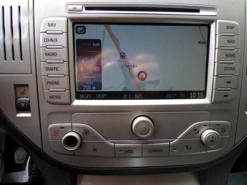 Ford Kuga NAVI /Klimatronic /Gwarancja /2,0 /141KM /2010 I (2008-2012)
