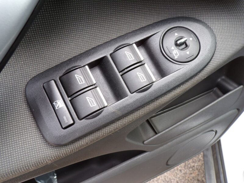 Ford Kuga NAVI /Klimatronic /Gwarancja /2,0 /141KM /2010 I (2008-2012)