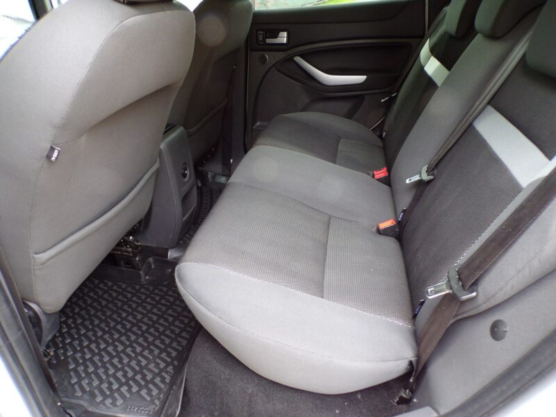 Ford Kuga NAVI /Klimatronic /Gwarancja /2,0 /141KM /2010 I (2008-2012)