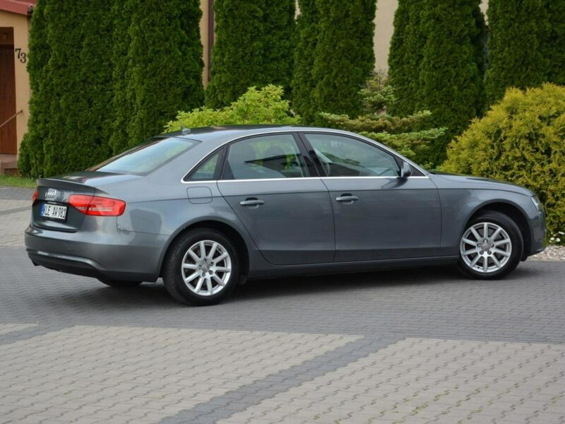 Audi A4 1.8TFSI (170KM) Lift Navi MMI Chromy lakier Orygniał piękna B8 (2007-2015)