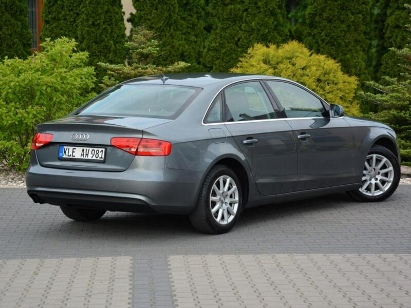 Audi A4 1.8TFSI (170KM) Lift Navi MMI Chromy lakier Orygniał piękna B8 (2007-2015)
