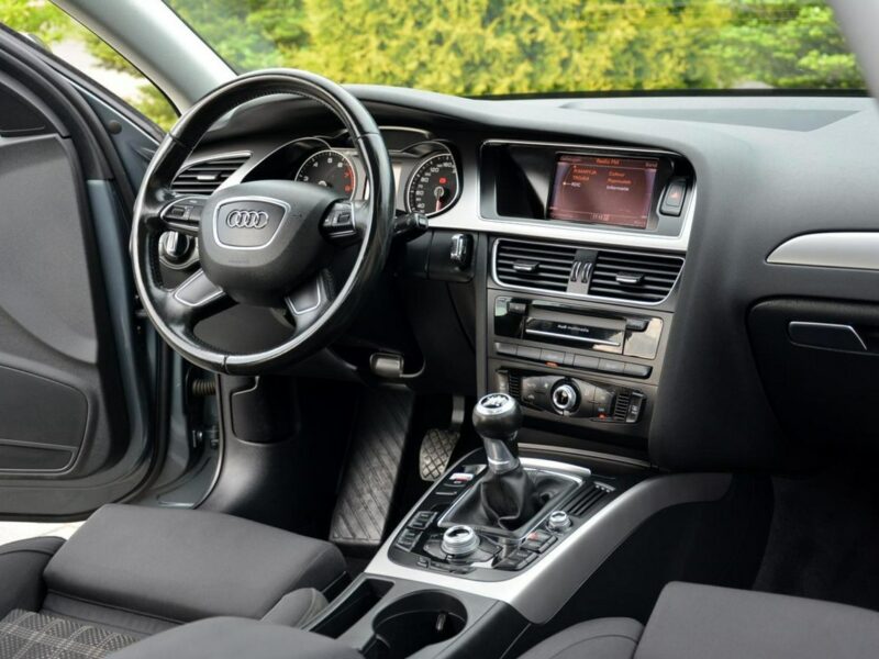 Audi A4 1.8TFSI (170KM) Lift Navi MMI Chromy lakier Orygniał piękna B8 (2007-2015)