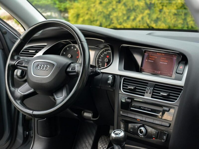 Audi A4 1.8TFSI (170KM) Lift Navi MMI Chromy lakier Orygniał piękna B8 (2007-2015)