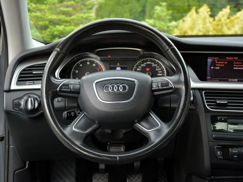 Audi A4 1.8TFSI (170KM) Lift Navi MMI Chromy lakier Orygniał piękna B8 (2007-2015)