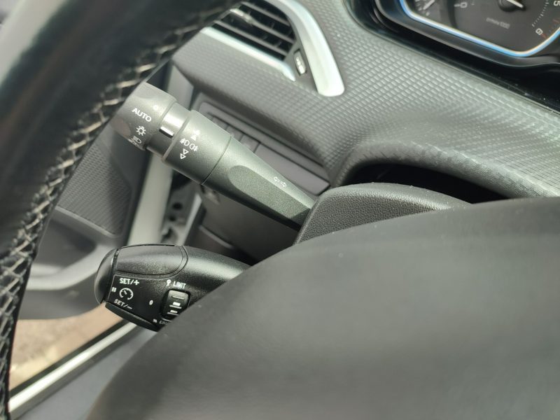 Peugeot 2008 bezwypadkowy ASO nawigacja Gwarancja I (2013-2019)