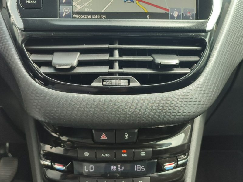 Peugeot 2008 bezwypadkowy ASO nawigacja Gwarancja I (2013-2019)