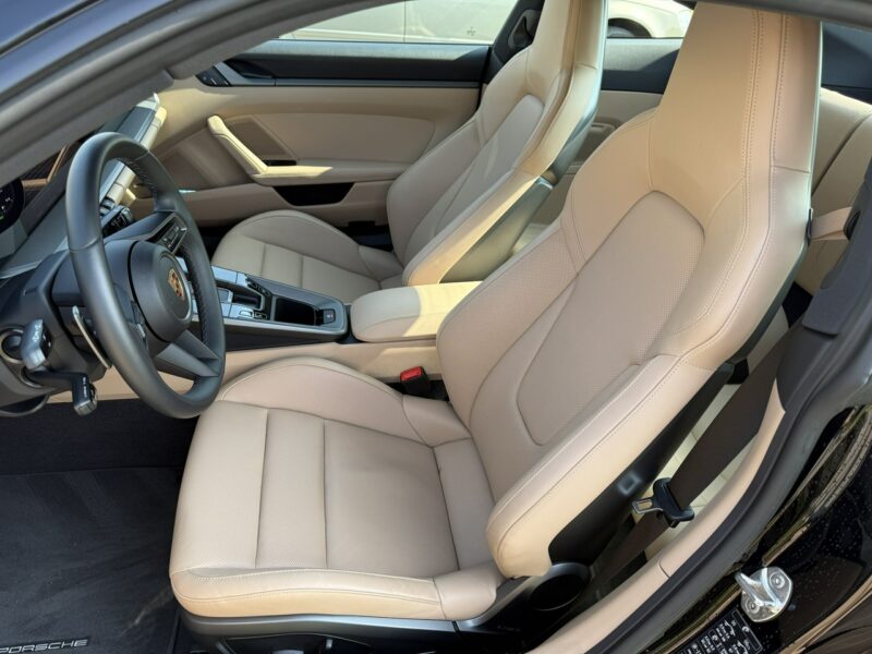 Porsche 911 Carrera S. Skrętna oś. Lift. Bose. Wentylacja. Tylko 9600 km. FV23%. 992 (2019-)