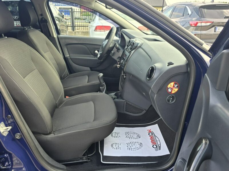 Dacia Sandero LAUREATE 1.0 SCe Salon Polska I-wł Serwis ASO Mały przebieg GWARANCJA II (2012-2020)