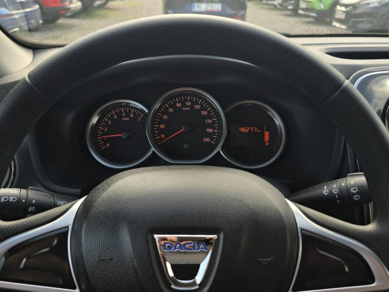 Dacia Sandero LAUREATE 1.0 SCe Salon Polska I-wł Serwis ASO Mały przebieg GWARANCJA II (2012-2020)