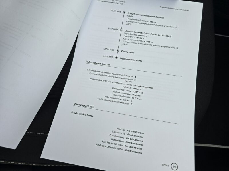 Dacia Sandero LAUREATE 1.0 SCe Salon Polska I-wł Serwis ASO Mały przebieg GWARANCJA II (2012-2020)