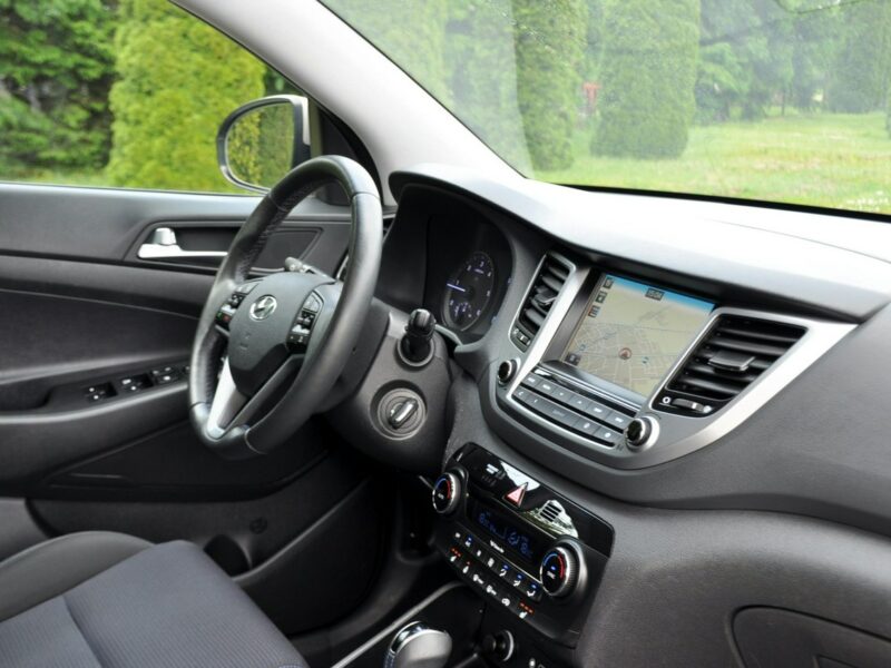 Hyundai Tucson 1.7CRDi(141KM)*Led*Navi*Kamera*BLS*Grzana Kierowni*Asys.Pasa*Alu19"ASO III (2015-2020)