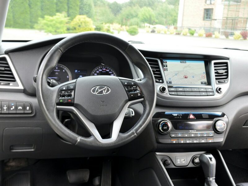 Hyundai Tucson 1.7CRDi(141KM)*Led*Navi*Kamera*BLS*Grzana Kierowni*Asys.Pasa*Alu19"ASO III (2015-2020)
