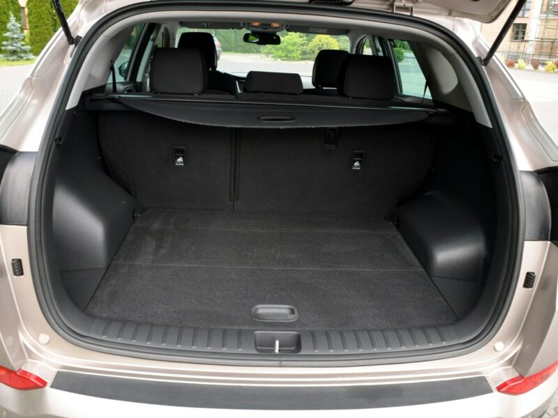 Hyundai Tucson 1.7CRDi(141KM)*Led*Navi*Kamera*BLS*Grzana Kierowni*Asys.Pasa*Alu19"ASO III (2015-2020)