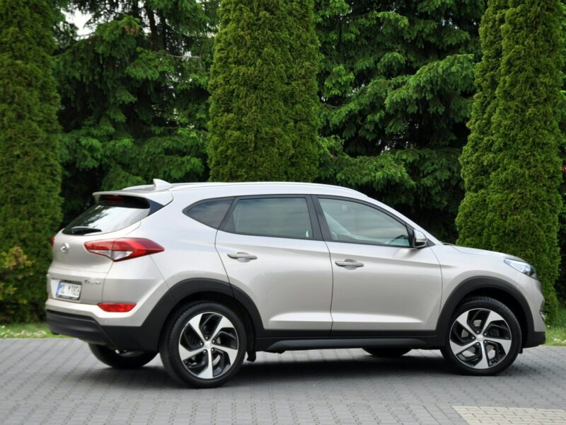 Hyundai Tucson 1.7CRDi(141KM)*Led*Navi*Kamera*BLS*Grzana Kierowni*Asys.Pasa*Alu19"ASO III (2015-2020)