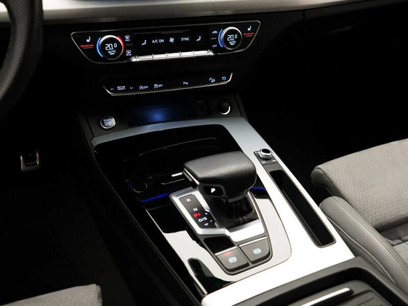 Audi Q5 Sportback 45 TFSI 265KM Stronic Sline VirtualPlus MatrixOled Tempomat Hak I (2020-2025)