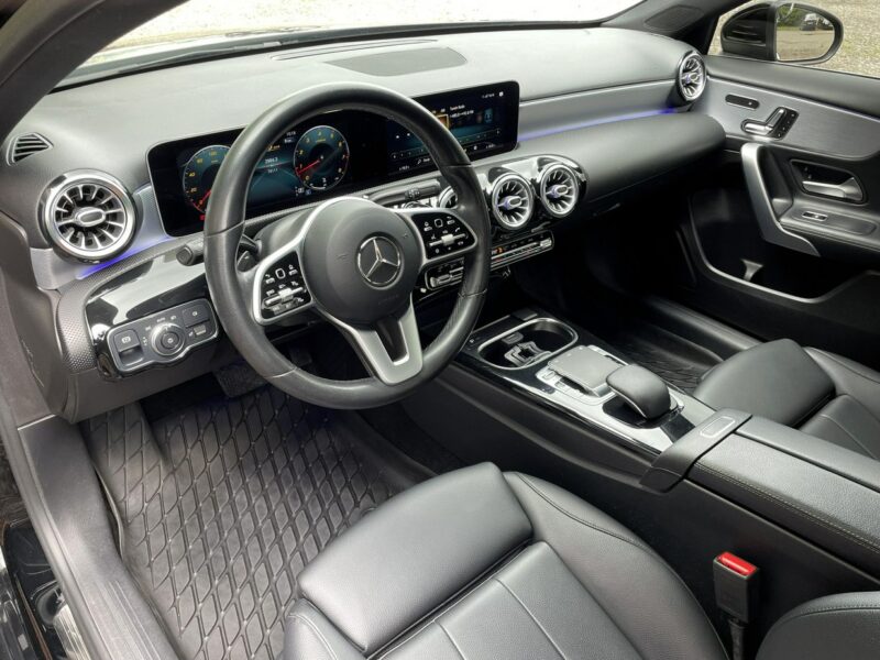 Mercedes A 220 LED, Klima, Temp, Kamera, Grzane Fotele, Ambiente, Panorama, Asystenci W177 (2018-)