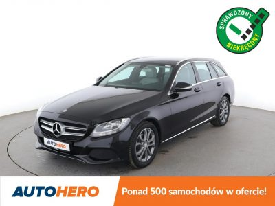 Mercedes C 200 jasne skóry navi el. sterowane i ogrzewane fotele czujniki parkowania W205 (2014-2021)