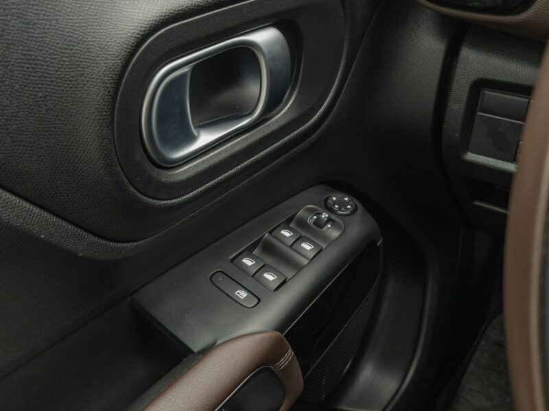 Citroen C5 Aircross 2.0 BHDI 180KM Shine GWARANCJA VIP Salon Polska Kamery Masaże FV23%