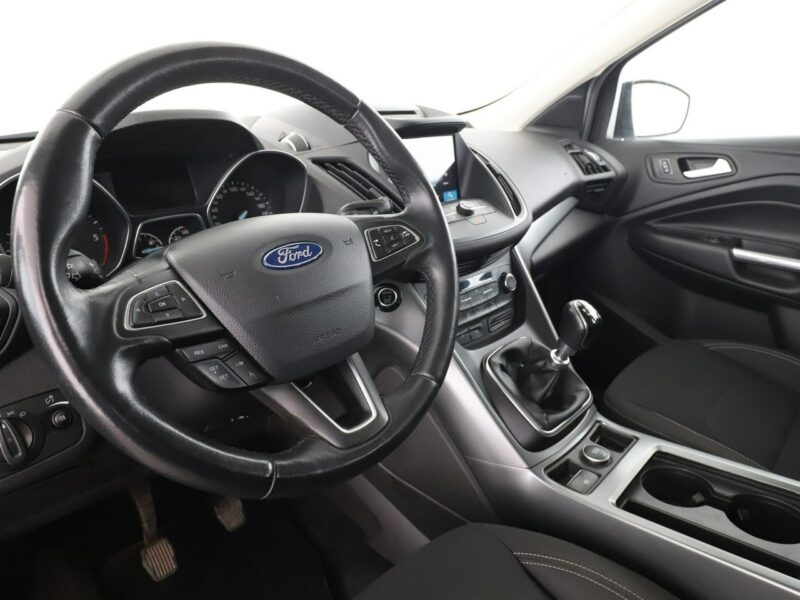 Ford Kuga 4x4 navi klima auto czujniki parkowania grzane fotele II (2012-)