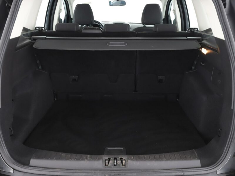 Ford Kuga 4x4 navi klima auto czujniki parkowania grzane fotele II (2012-)