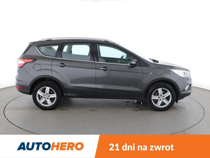 Ford Kuga 4x4 navi klima auto czujniki parkowania grzane fotele II (2012-)