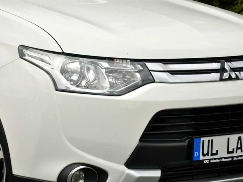 Mitsubishi Outlander 2.2DI-D(150KM)*4WD*Duża Navi*Skóry*Reling*Klimatronik*I Wł*Alu19"ASO III (2012-)