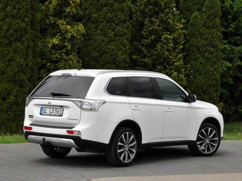 Mitsubishi Outlander 2.2DI-D(150KM)*4WD*Duża Navi*Skóry*Reling*Klimatronik*I Wł*Alu19"ASO III (2012-)