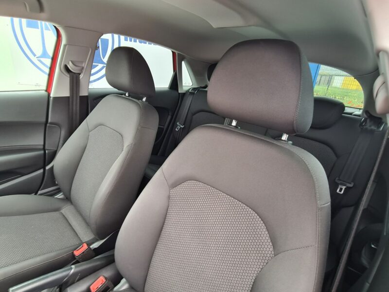 Audi A1 Sportback Klimatyzacja PDC Alufelgi Start/Stop Zadbana 8X (2010-)