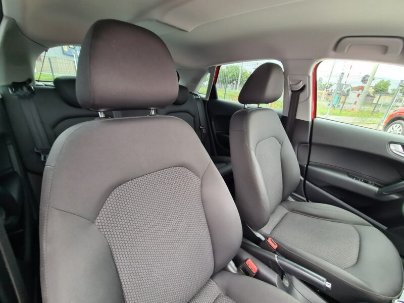 Audi A1 Sportback Klimatyzacja PDC Alufelgi Start/Stop Zadbana 8X (2010-)