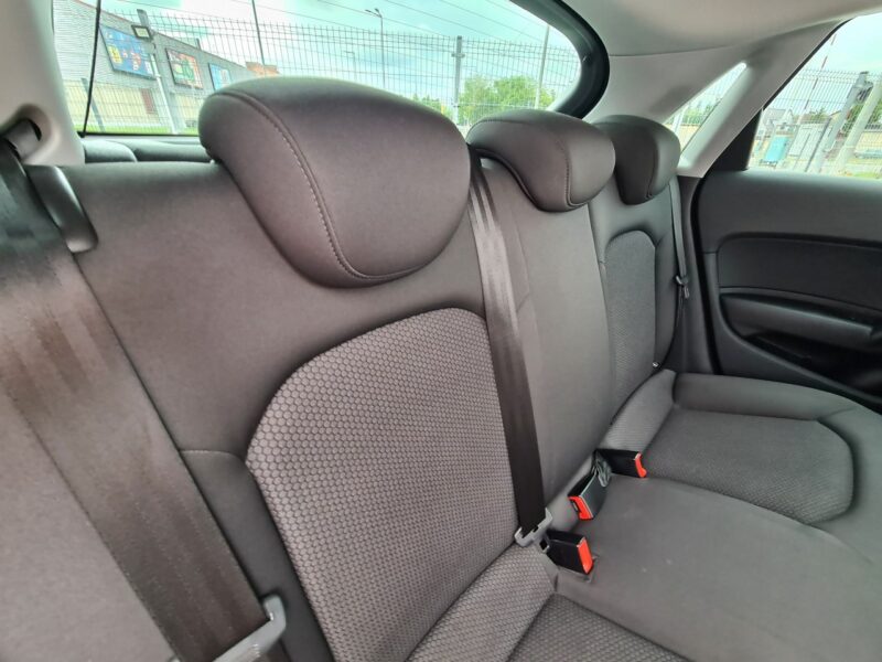 Audi A1 Sportback Klimatyzacja PDC Alufelgi Start/Stop Zadbana 8X (2010-)