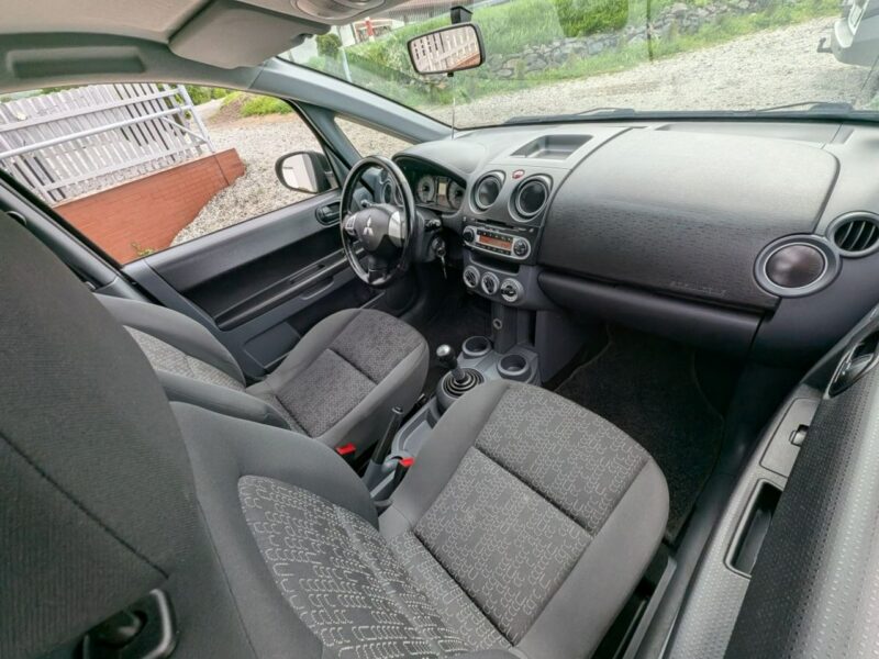 Mitsubishi Colt benzyna, klima Z30 (2004-2012)