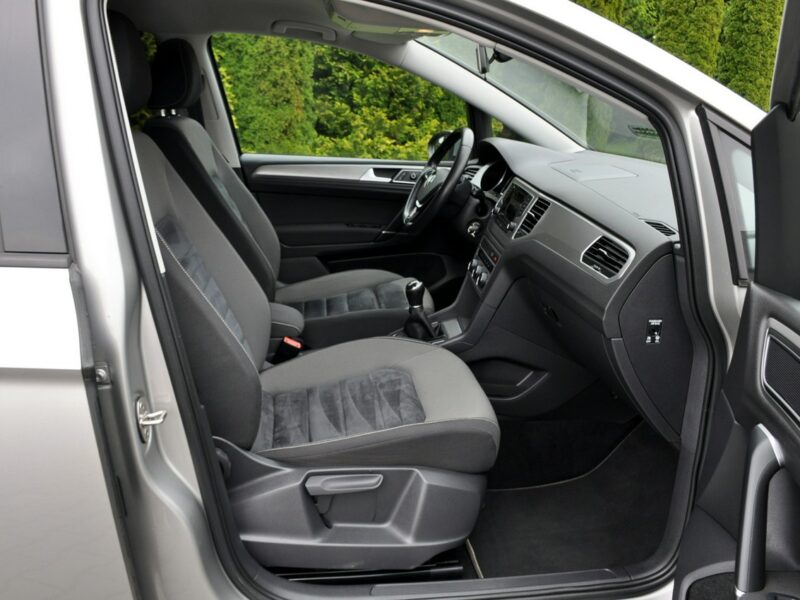 Volkswagen Golf Sportsvan 1.6TDI(110KM)*Masaże*Klimatronik*Duże Radio*Alcantara*2xParktr.Alu15" I (2014-)