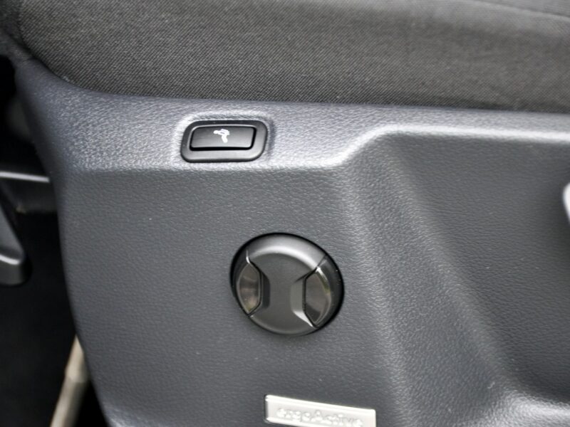 Volkswagen Golf Sportsvan 1.6TDI(110KM)*Masaże*Klimatronik*Duże Radio*Alcantara*2xParktr.Alu15" I (2014-)