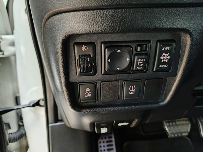 Nissan Juke 1.6 214KM Nismo RS 4x4 Automat, Navigacja, Kamera, Hands Free I (2010-2019)
