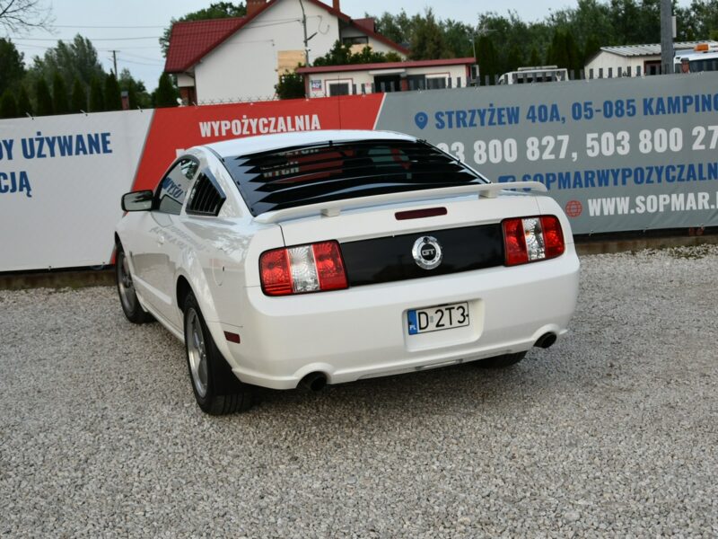 Ford Mustang GT 4.6 V8 305KM Manual 2006r. Klima TEMPOMAT 17" ZADBANY Polecam V (2005-2014)