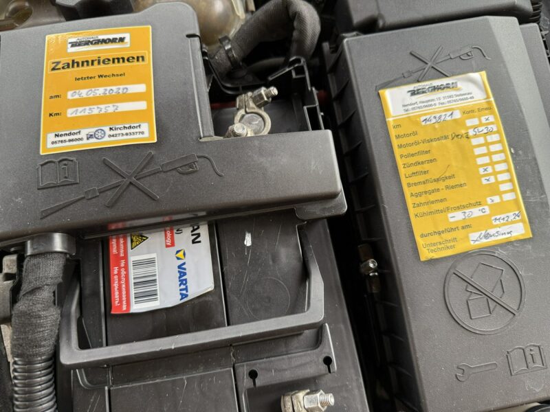 Opel Astra 11r. 1.6 benzyna z Niemiec bezwypadkowa mały przebieg J (2009-2019)