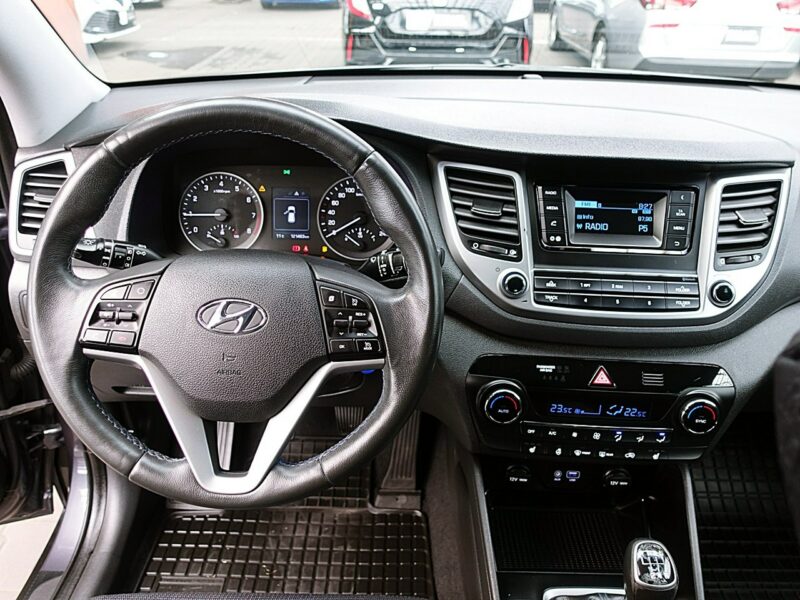 Hyundai Tucson 4x4 177KM Podgrzewana KIER+FOTELE Led GWARANCJA I-wł Kraj Bezwyp F23% III (2015-2020)
