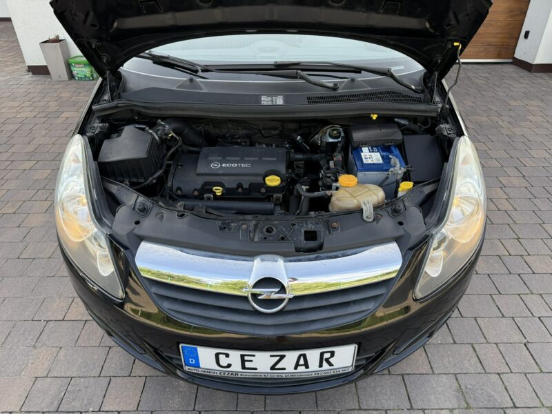 Opel Corsa 10r. 1.2 benzyna 70KM z Niemiec bezwypadkowa tempomat D (2006-2014)