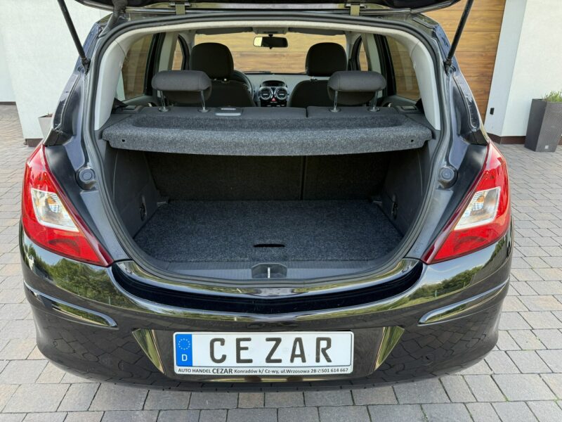Opel Corsa 10r. 1.2 benzyna 70KM z Niemiec bezwypadkowa tempomat D (2006-2014)