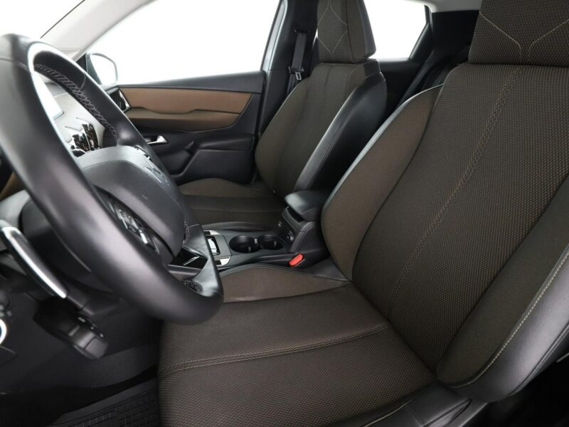 DS Automobiles DS 3 Crossback Business automat navi PDC-kamera półskóra tempomat